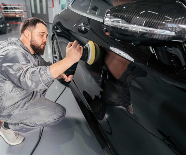 Auto Body Shop Services That Reinstate Your Vehicle’s Style and Value